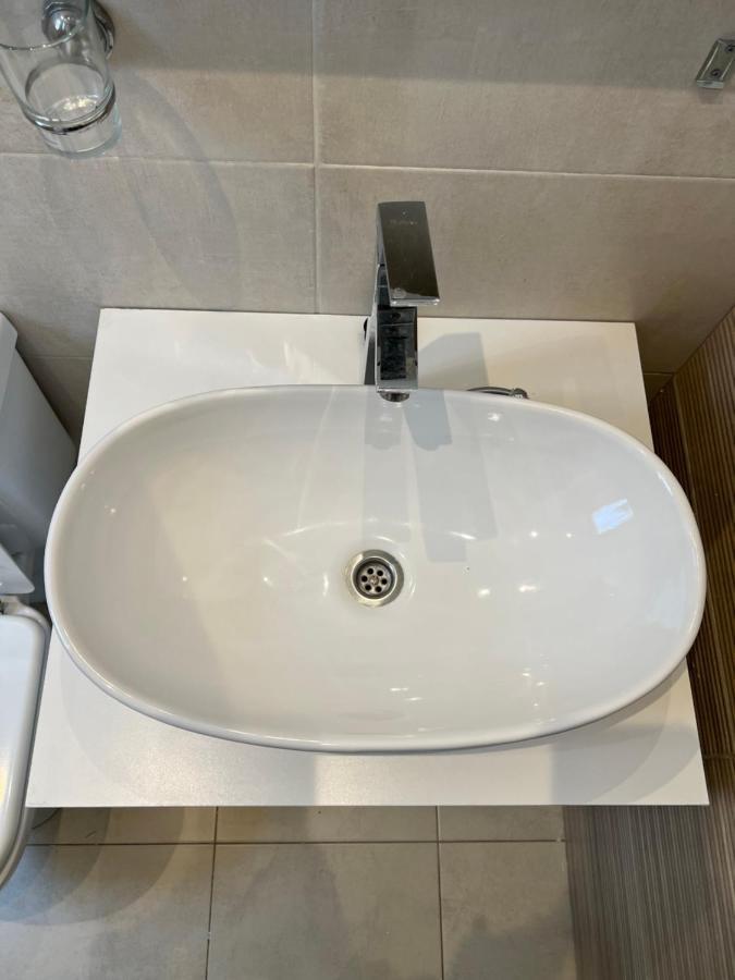 ויז'ה מרסדס Cbmona Suites מראה חיצוני תמונה